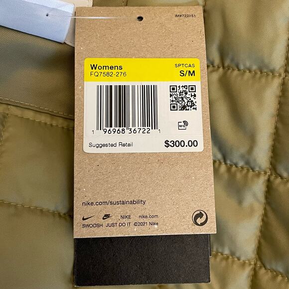 Nike NSW Therma Fit Oversized Bomber Puffer Jacket Quilted Satin Olive WOMEN S M - Picture 9 of 16